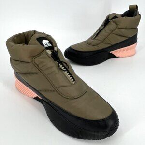 SOREL Out N About III Puffy Women's Boots Sage / Black Size 10‎